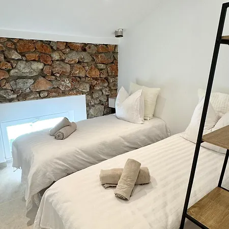 Charming 3br - 3ba - 3wc Appartement